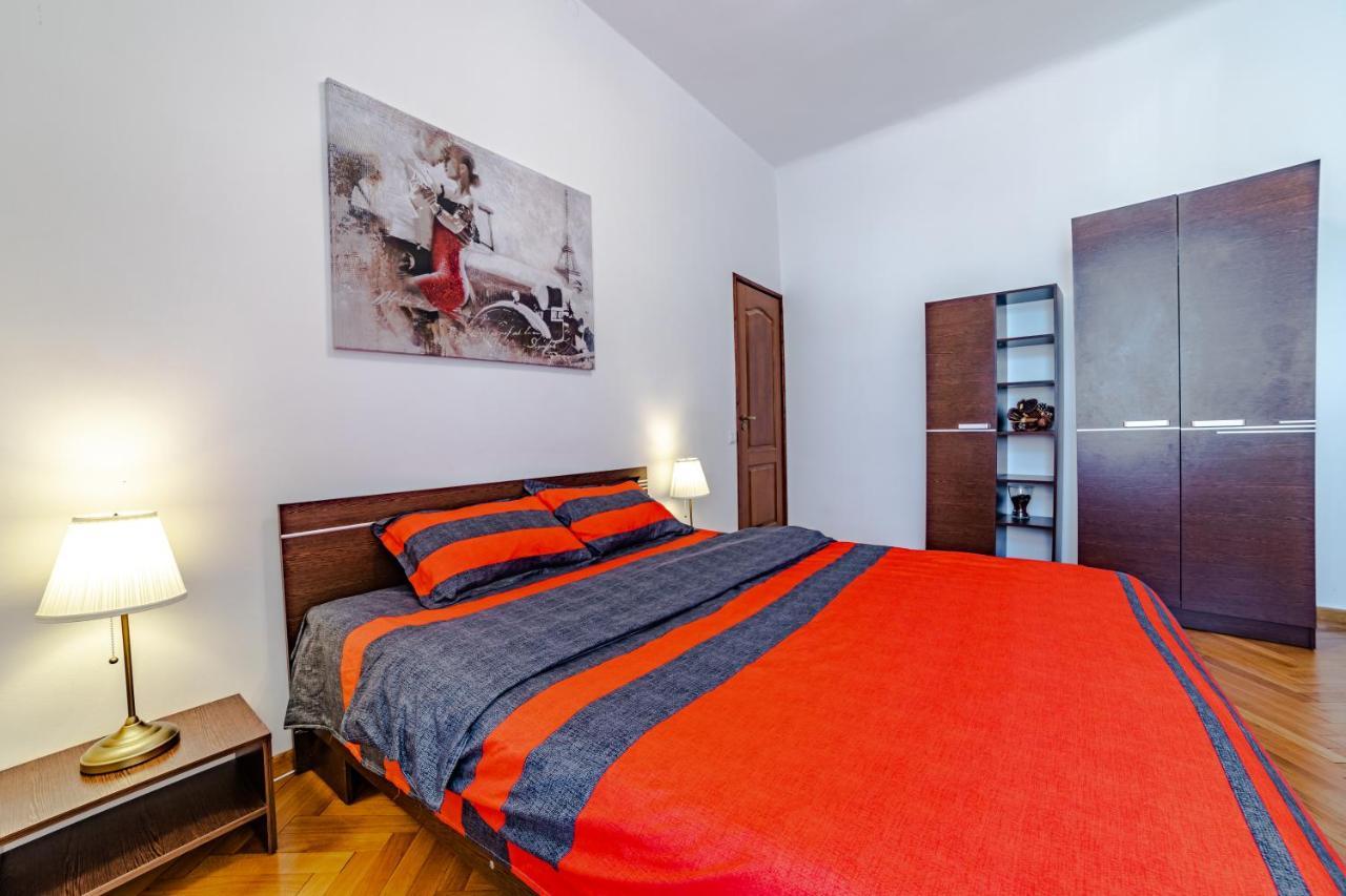 Old Lux Apartament